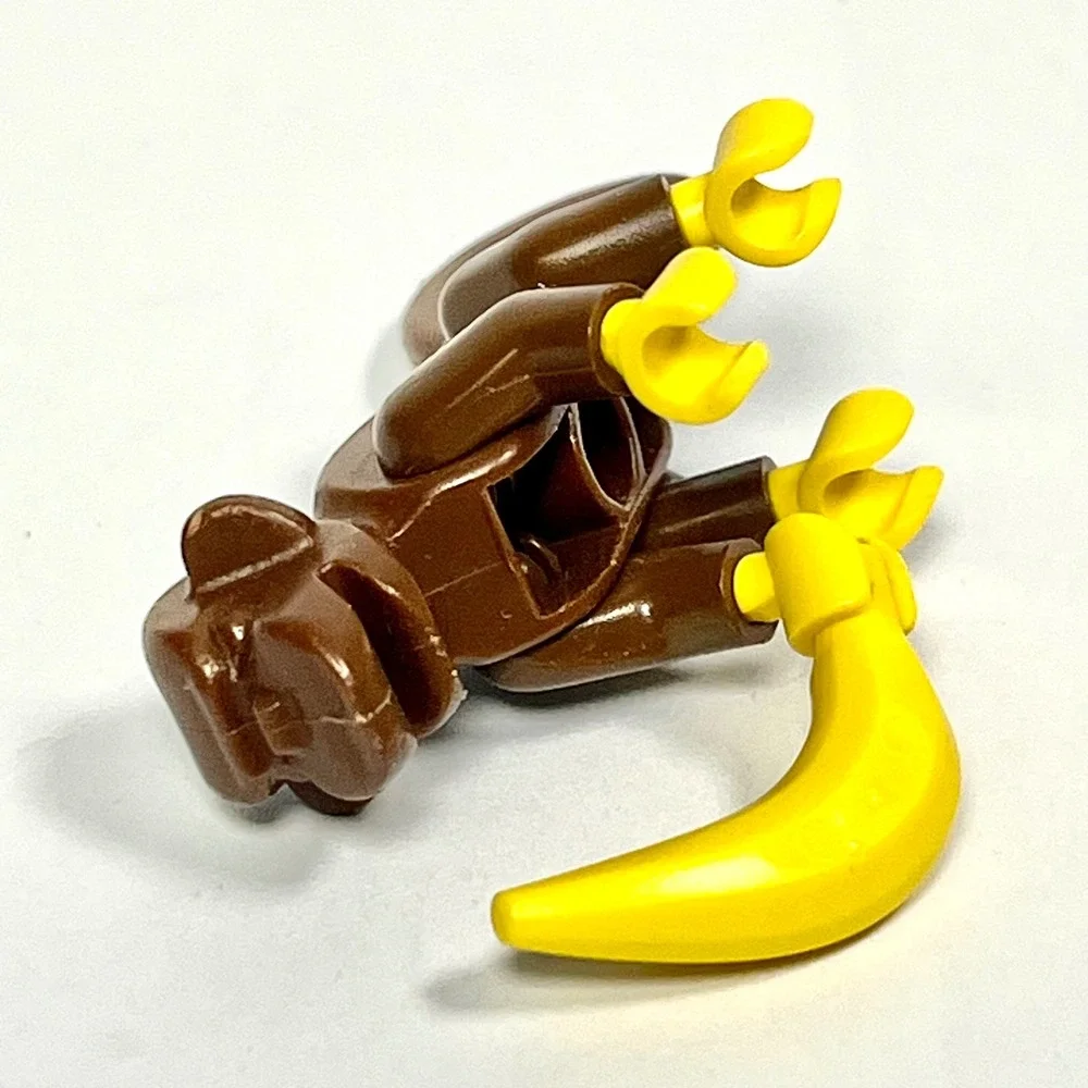 LEGO Pirates Monkey Brown with Yellow Hands Feet 2550c01 Retro Minifigure - Picture 7 of 7